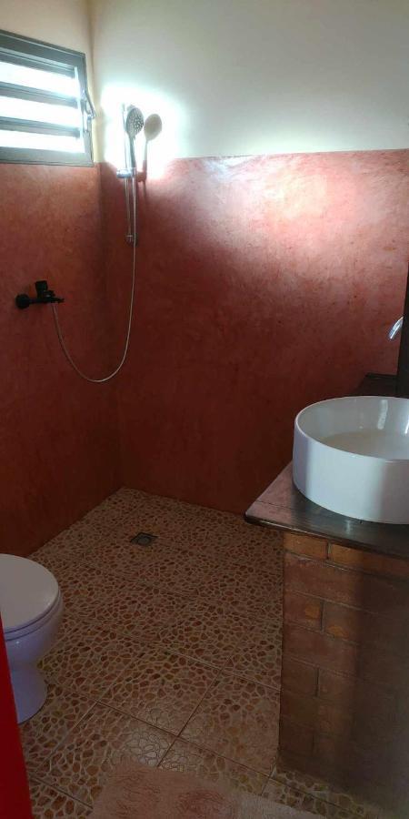 Hotel Benjamin Ambatoloaka Kültér fotó
